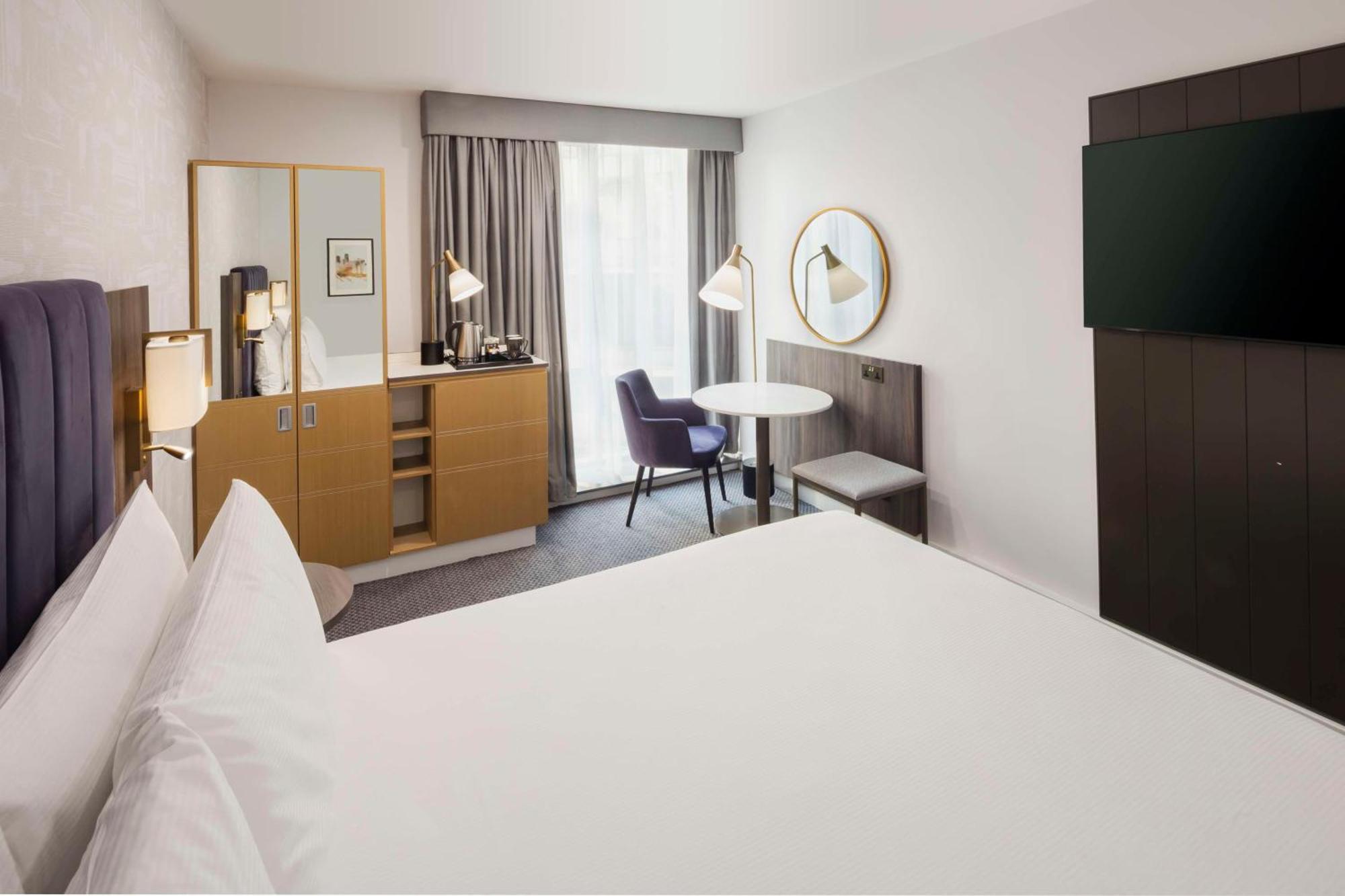 Doubletree By Hilton Manchester Piccadilly Exterior foto